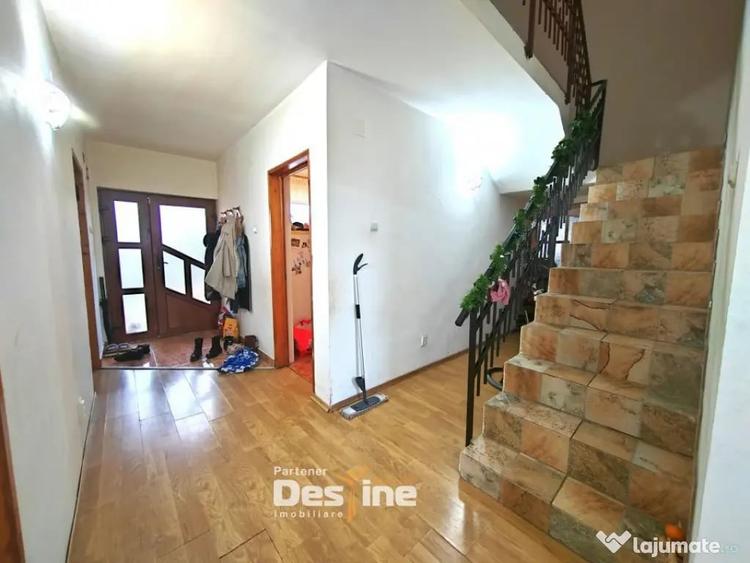 Casă cu 5 camere cu Teren 983 Mp în Miroslava