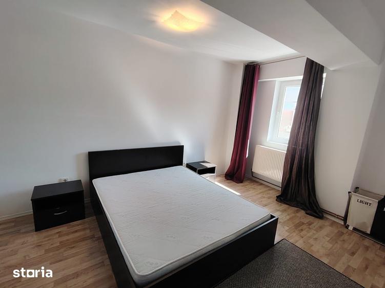 Apartament cu 2 camere în Micro 3