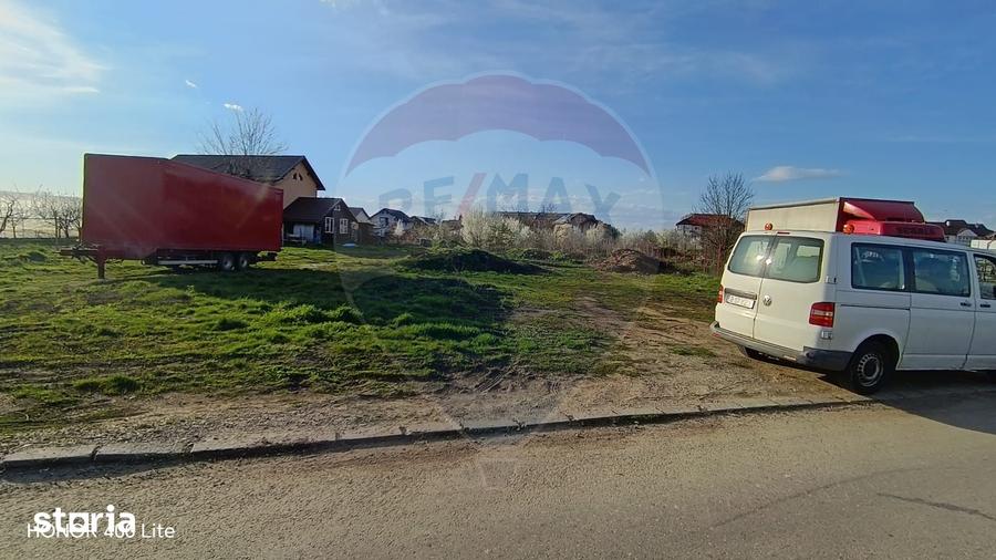 Teren de 1500 mp, în Snagov