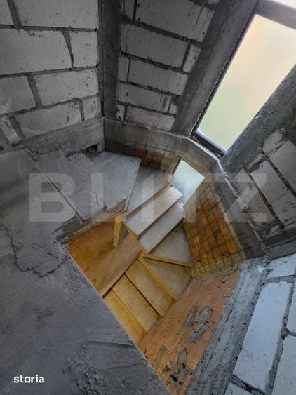 Casă cu 4 camere cu Teren 1111 Mp în Brazi