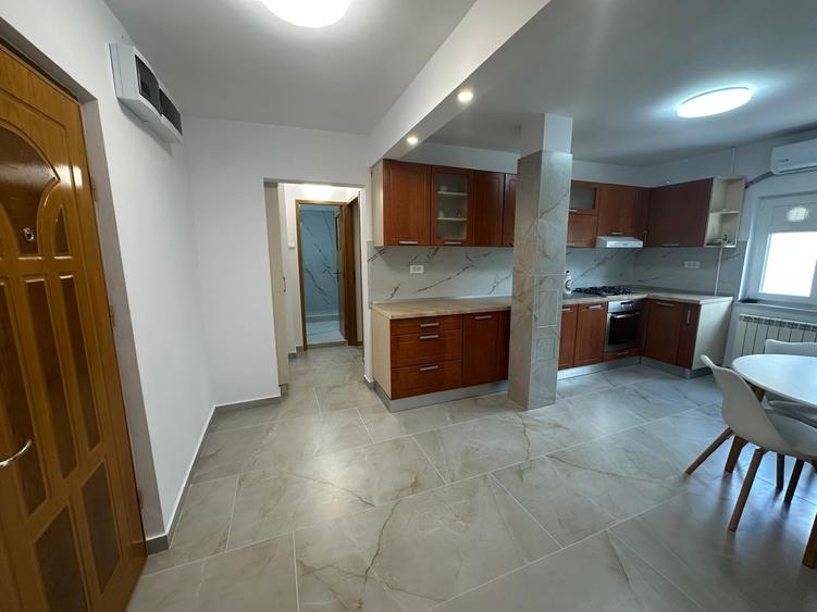 Apartament cu 2 camere decomandat, mobilat în Vitan Mall