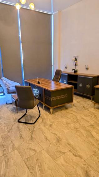 Spațiu comercial, de 20 mp, în Lazu