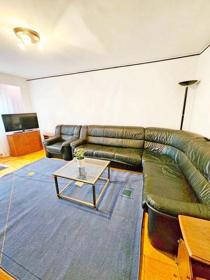 Apartament cu 4 camere semidecomandat în Dorobanților