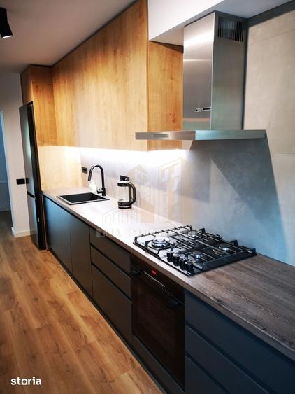 Apartament cu 3 camere decomandat în Centrul Istoric
