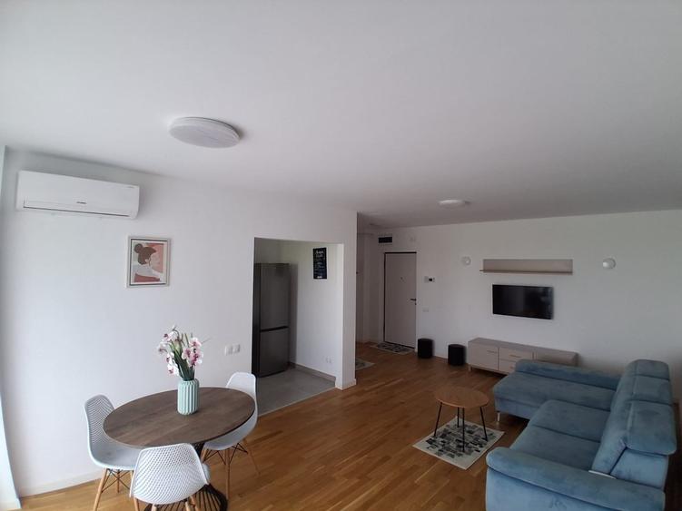 Apartament cu 2 camere decomandat în Străulești