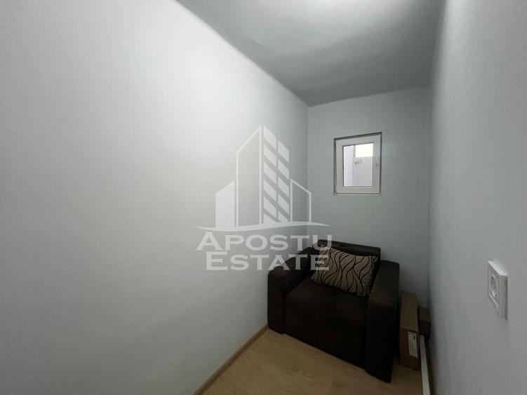 Apartament cu 2 camere semidecomandat, mobilat în Ghiroda