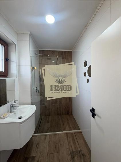 Casă cu 4 camere cu Teren 264 Mp în Central