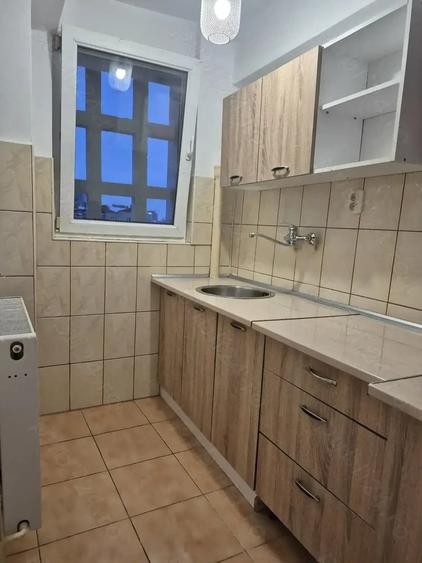 Cismigiu -Brezoianu, vand garsoniera - 6