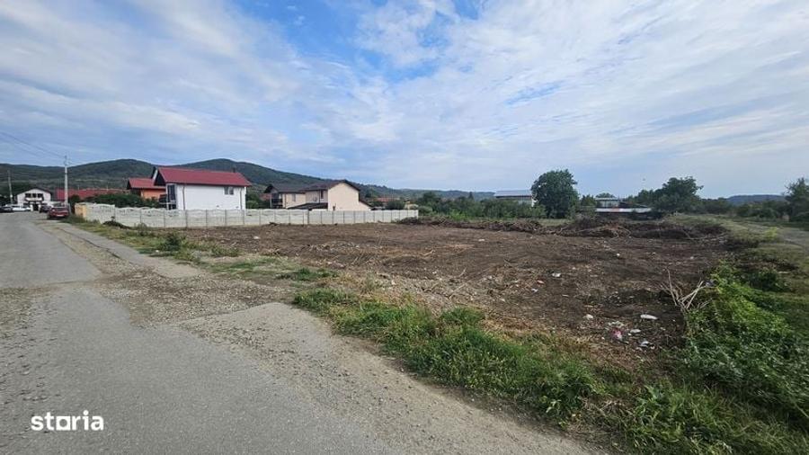 Teren de 2000 mp, în Gura Vitioarei