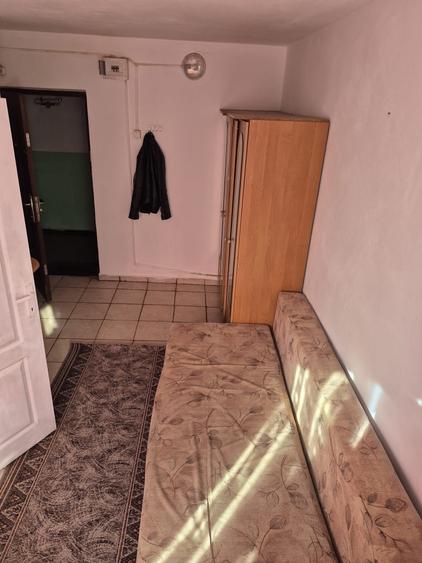 Garsonieră decomandată în Canta