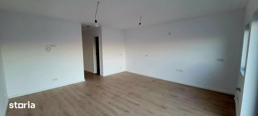 Casă cu 3 camere cu Teren 288 Mp în Central