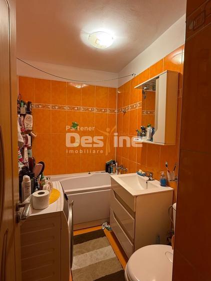 Apartament cu 3 camere decomandat, mobilat în Rahova