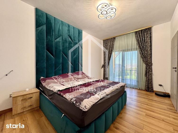 Casă cu 5 camere cu Teren 648 Mp în Roșia