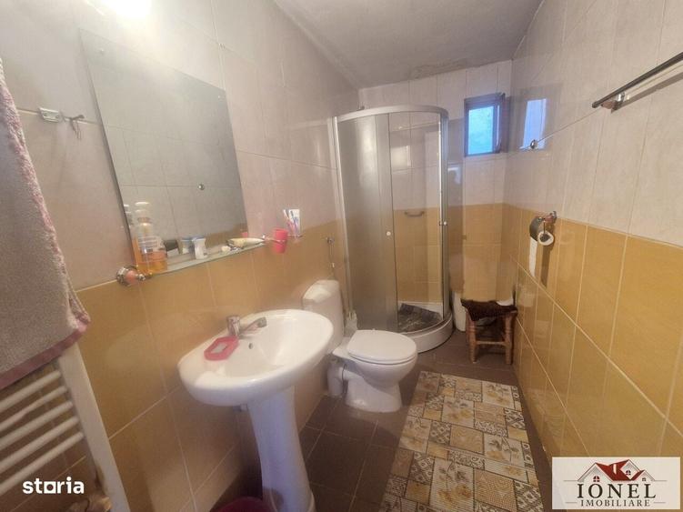 Casă cu 4 camere în Bucerdea Grânoasă