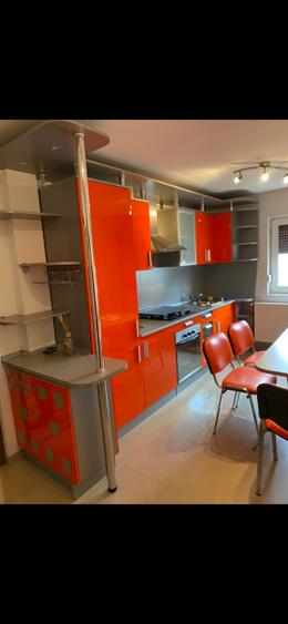 Apartament cu 3 camere decomandat în Nord