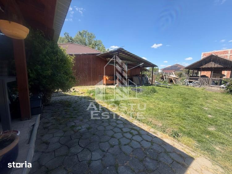 Casă cu 5 camere cu Teren 426 Mp în Sânandrei