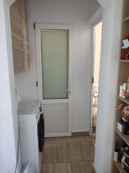 Apartament cu 2 camere semidecomandat în Dărmănești