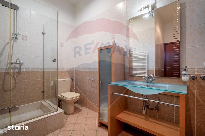 Spațiu comercial, de 1,335 mp, în Unirii