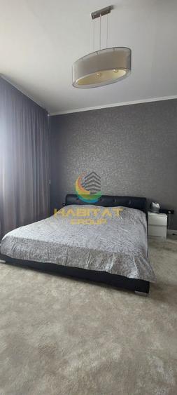 Casă individuală cu 5 camere cu Canalizare în Central