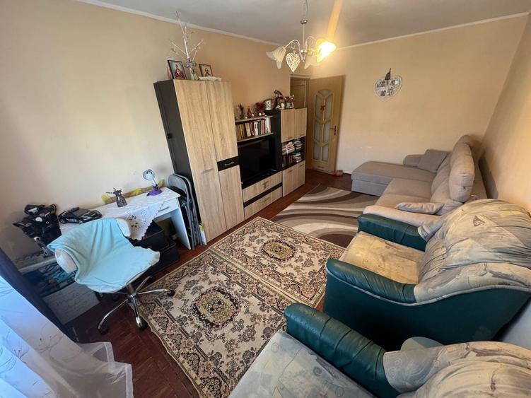 Apartament 2 camere zona Anda cu Centrala - 1