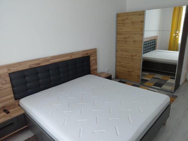 Apartament cu 2 camere decomandat, mobilat în Theodor Pallady