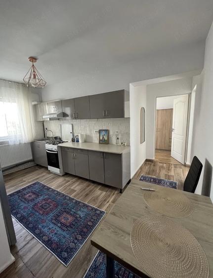 Apartament cu 2 camere decomandat în Arcu