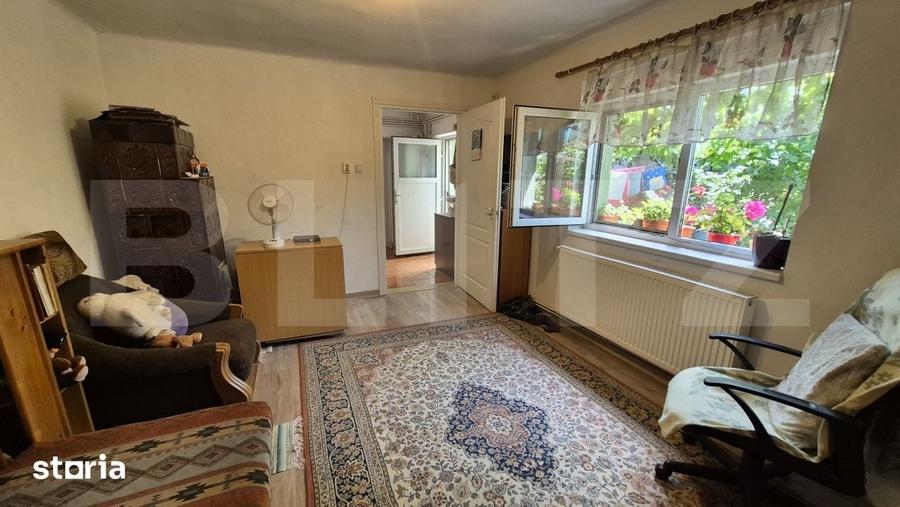 Casa cu 3 dormitoare de vanzare, 95 mp, teren 584 mp, zona Closca - 8
