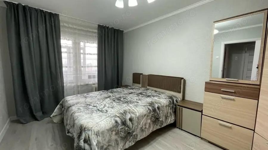 Apartament cu 3 camere decomandat în Militari