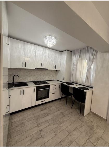 Garsonieră decomandată în Vișan