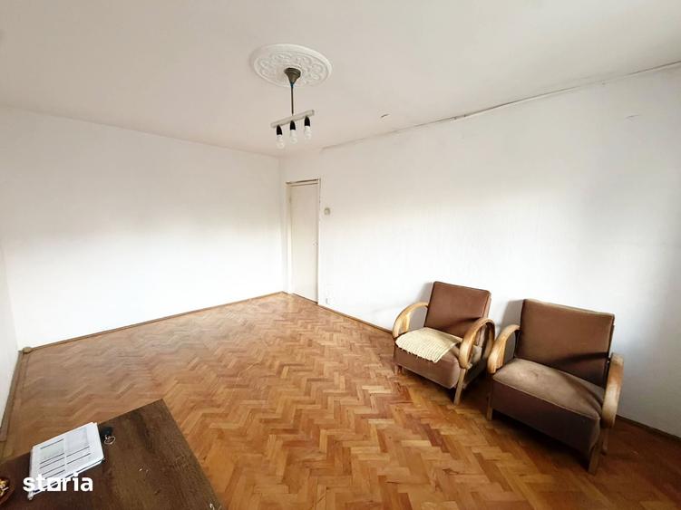 Apartament cu 3 camere în Șega