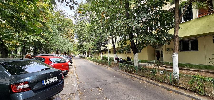 Apartament cu 2 camere, mobilat în Iancului