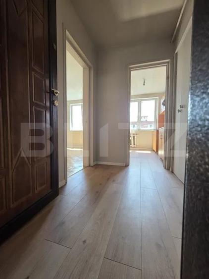Apartament cu 2 camere semidecomandat în Central