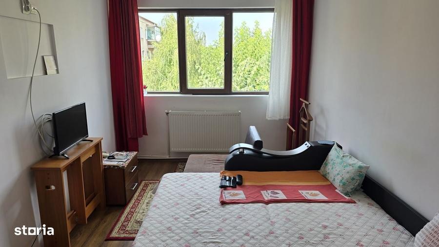 Apartament cu 2 camere decomandat în Piața Centrală