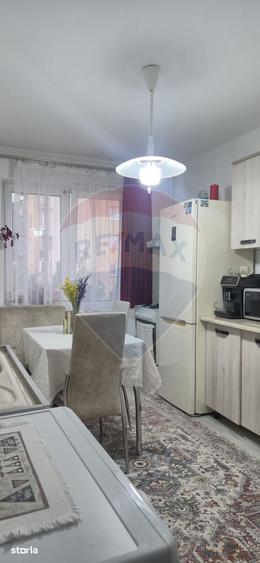 Apartament cu 3 camere de vanzare in zona Sud-Est - 9