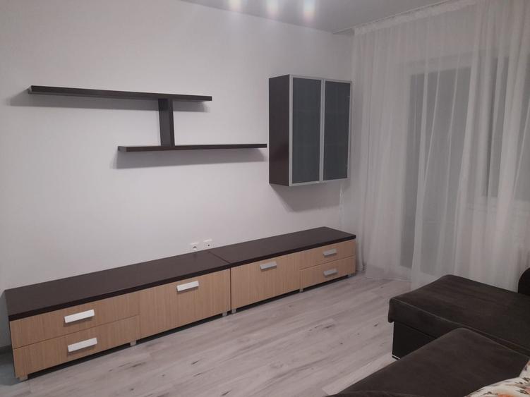 Apartament cu 2 camere semidecomandat în Șofronea