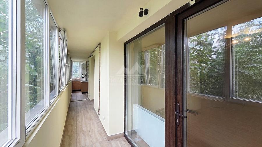 Apartament cu 2 camere decomandat în Mihai Bravu