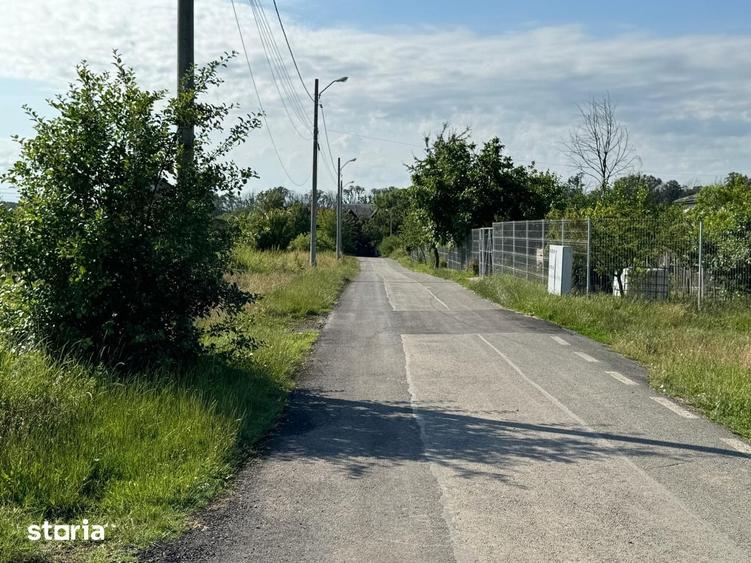 Teren de 1000 mp, în Brănești