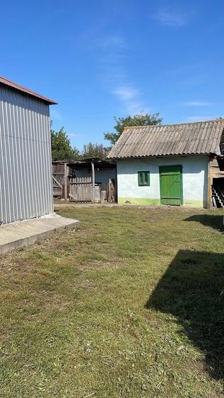 Casă cu Teren 1800 Mp în Smârdan