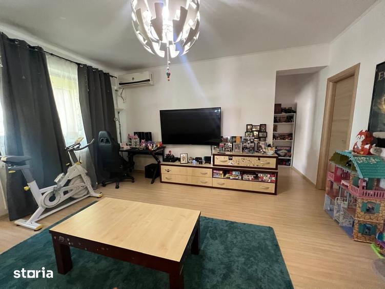 Apartament cu 3 camere decomandat în Tomis Plus