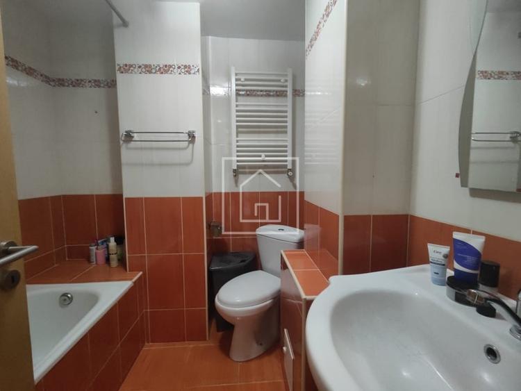 Apartament cu 2 camere decomandat, mobilat în Turnișor