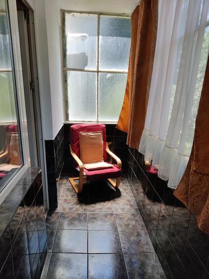 Apartament cu 3 camere semidecomandat, mobilat în Abator