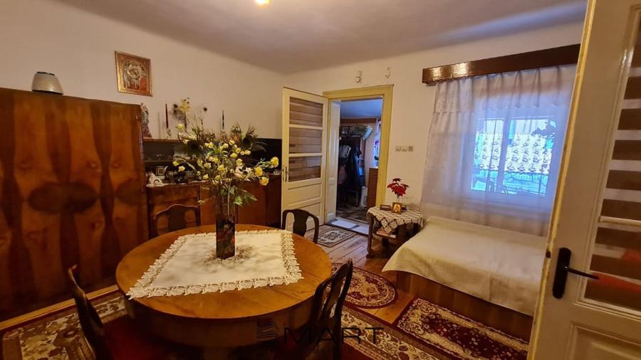 Casă cu 2 camere cu Teren 200 Mp în Central