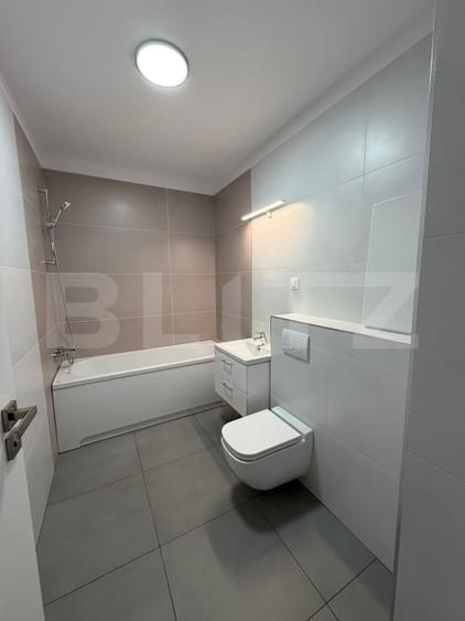 Apartament cu 2 camere semidecomandat, mobilat în Florești