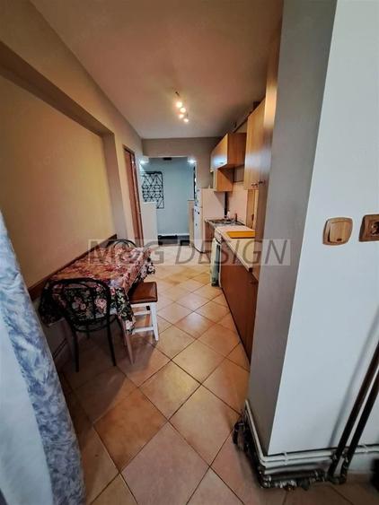 Apartament cu 3 camere decomandat în Semicentral