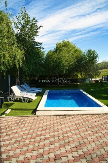 Casă individuală cu 6 camere cu Piscina în Feleacu