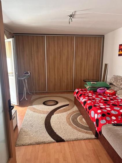 Garsoniera de inchiriat 45m etaj1, Drumul Taberei, metrou Brancusi - 3