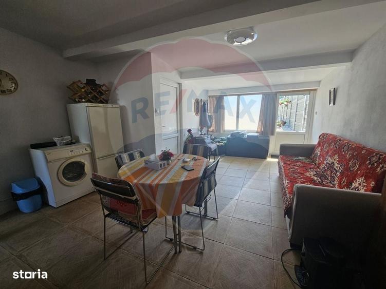 Casă cu 4 camere în Mâtnicu Mic