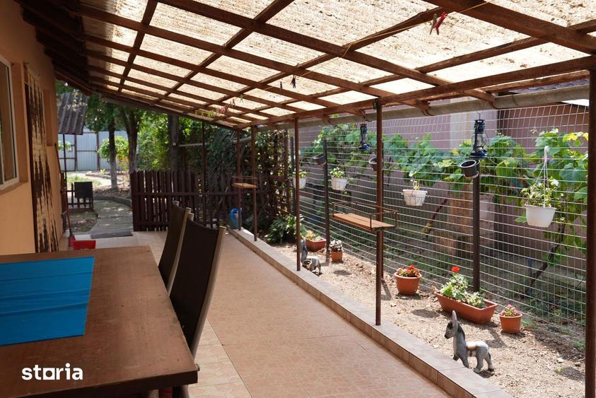 Casă cu 4 camere cu Teren 1100 Mp în Gepiu