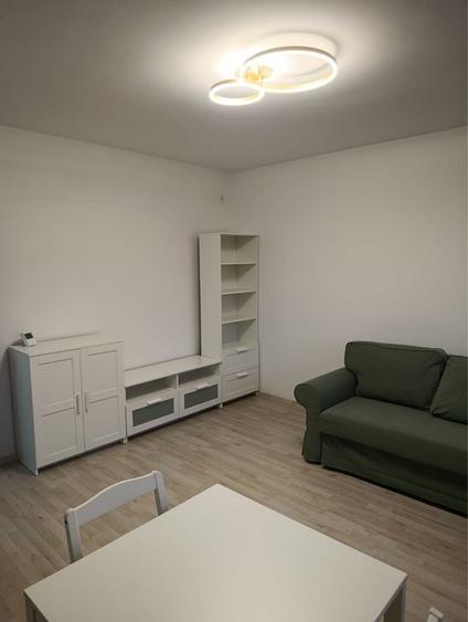 Apartament cu 2 camere decomandat în Exterior Vest