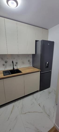 Apartament cu 2 camere semidecomandat, mobilat în Cotroceni